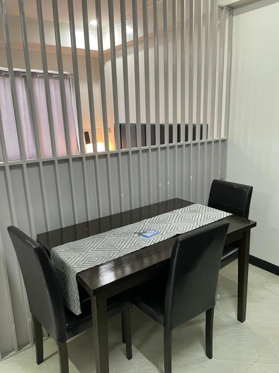 Cozy 2-Bedroom At South Of Market Soma Bgc Near Sm Aura, Market! Market! & Bonifacio High Street Taguig Exteriér fotografie